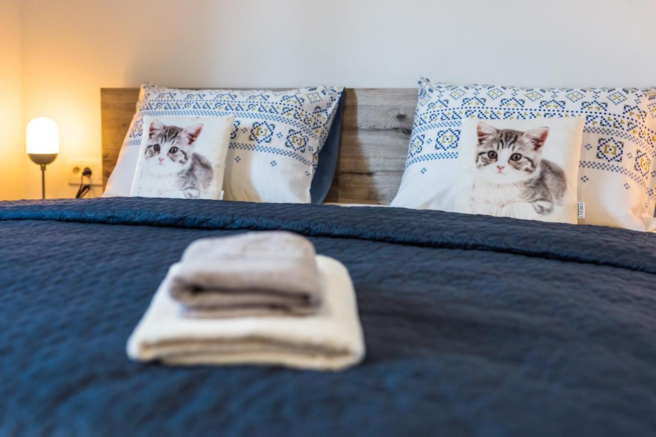 Apartmani Leptir Rakovica Buitenkant foto