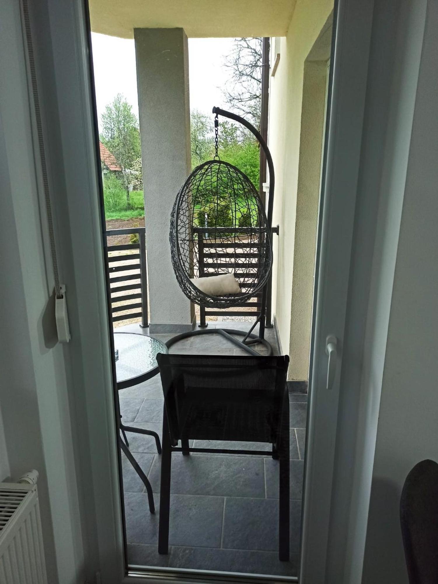 Apartmani Leptir Rakovica Buitenkant foto